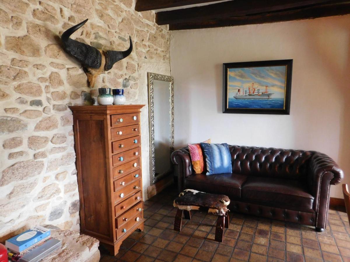 La Maison Du Cerf Urciers 外观 照片