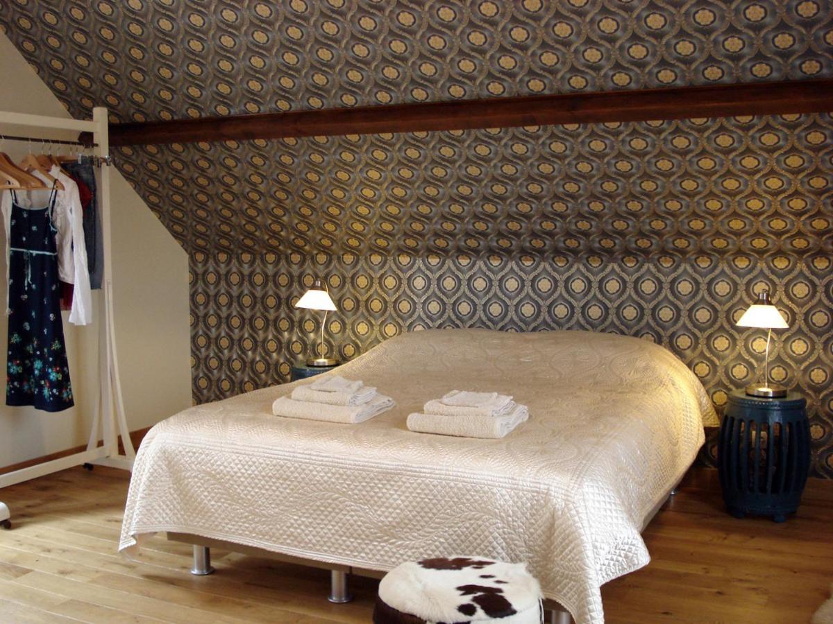 La Maison Du Cerf Urciers 外观 照片