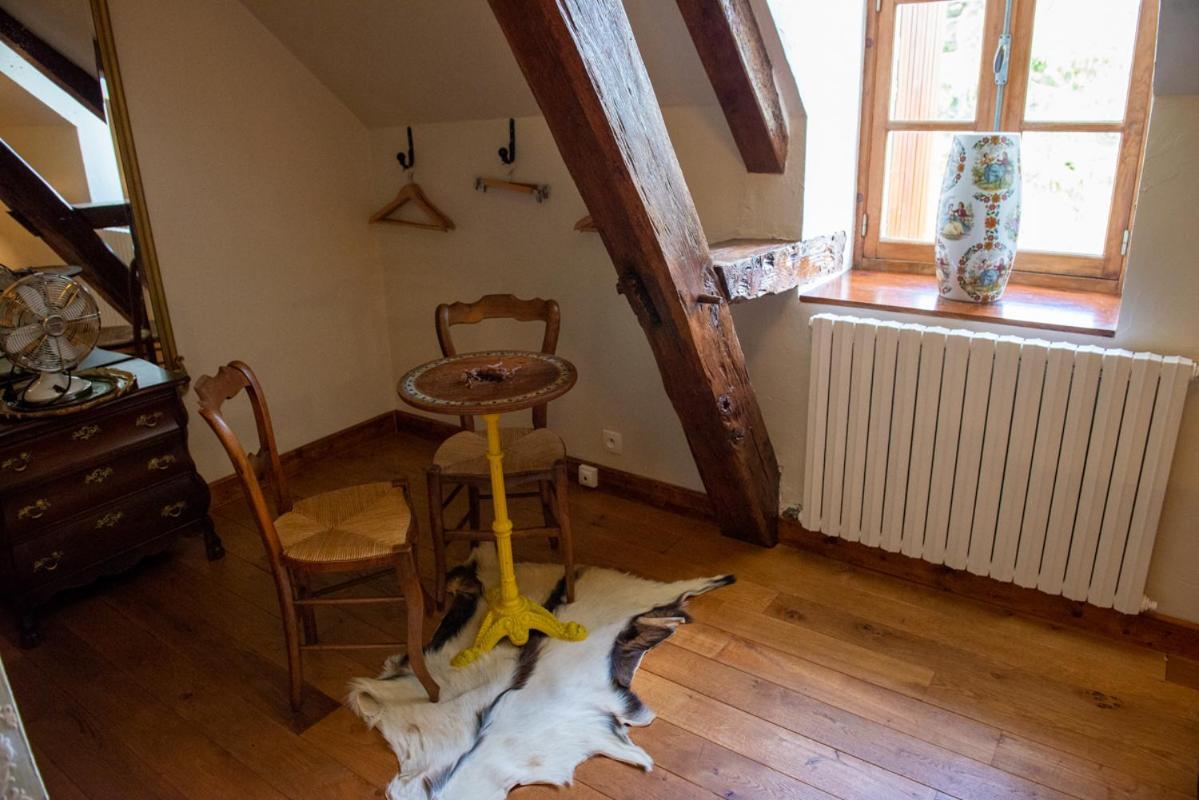 La Maison Du Cerf Urciers 外观 照片